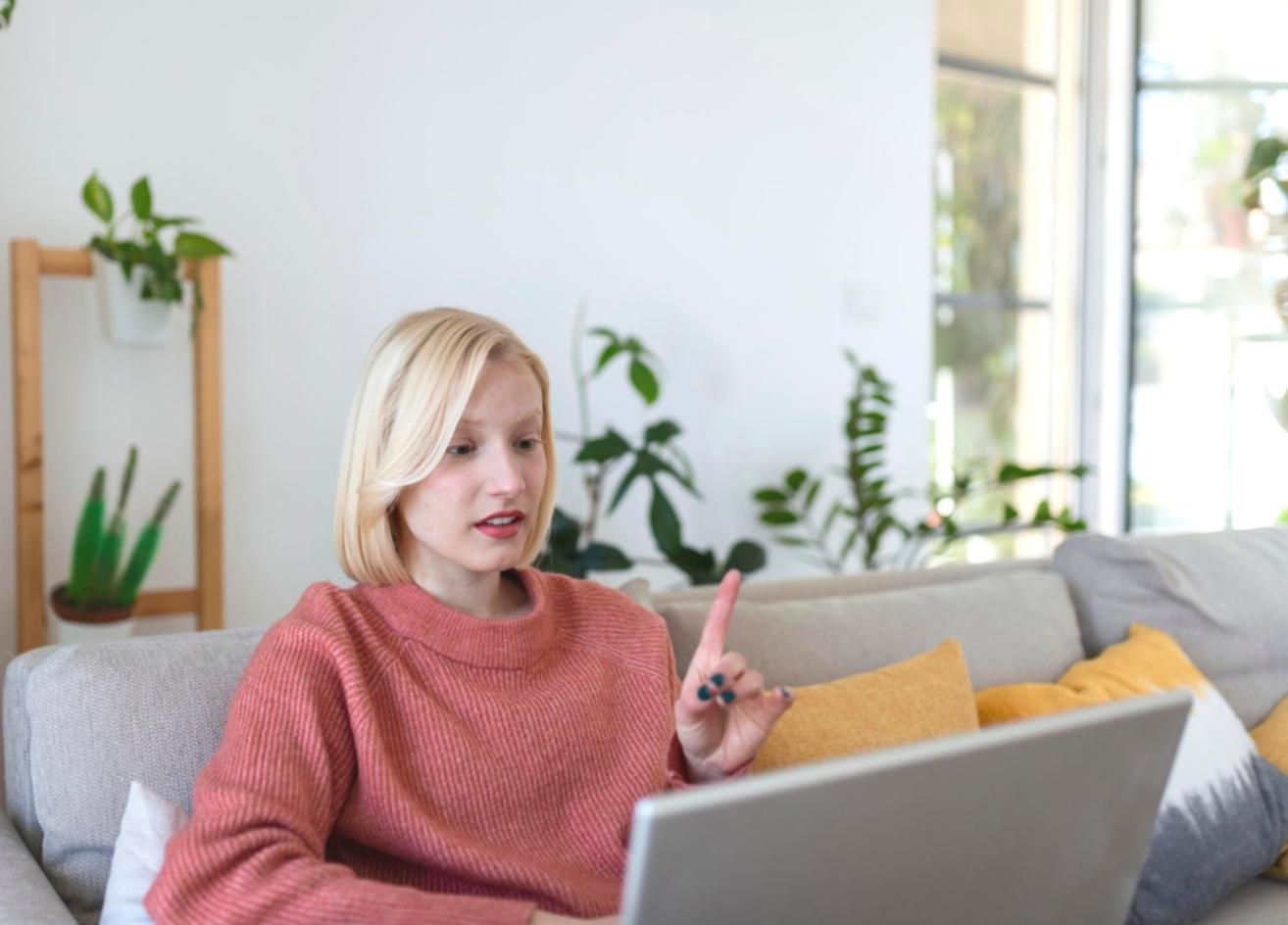 Équipe venripalox travaillant sur l'optimisation financière